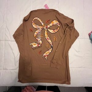 Simply Southern Long Sleeve Shirt with Bow Design. Size Medium